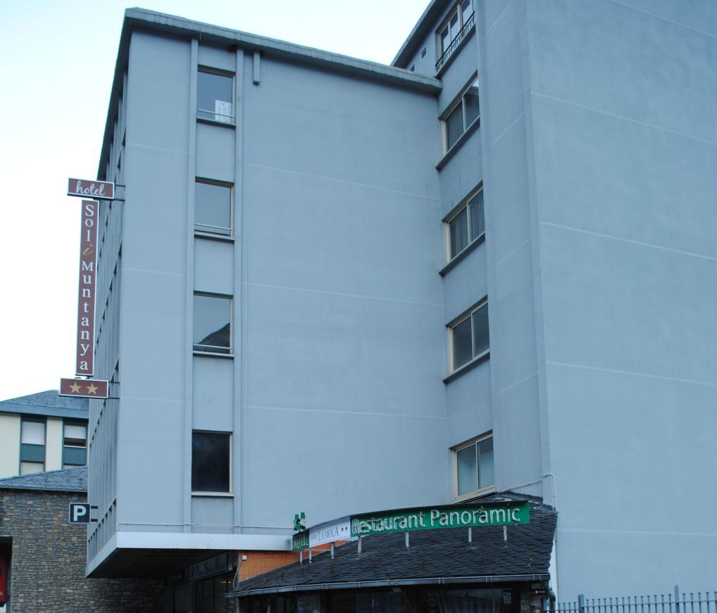 Hotel La Mola انكامب المظهر الخارجي الصورة