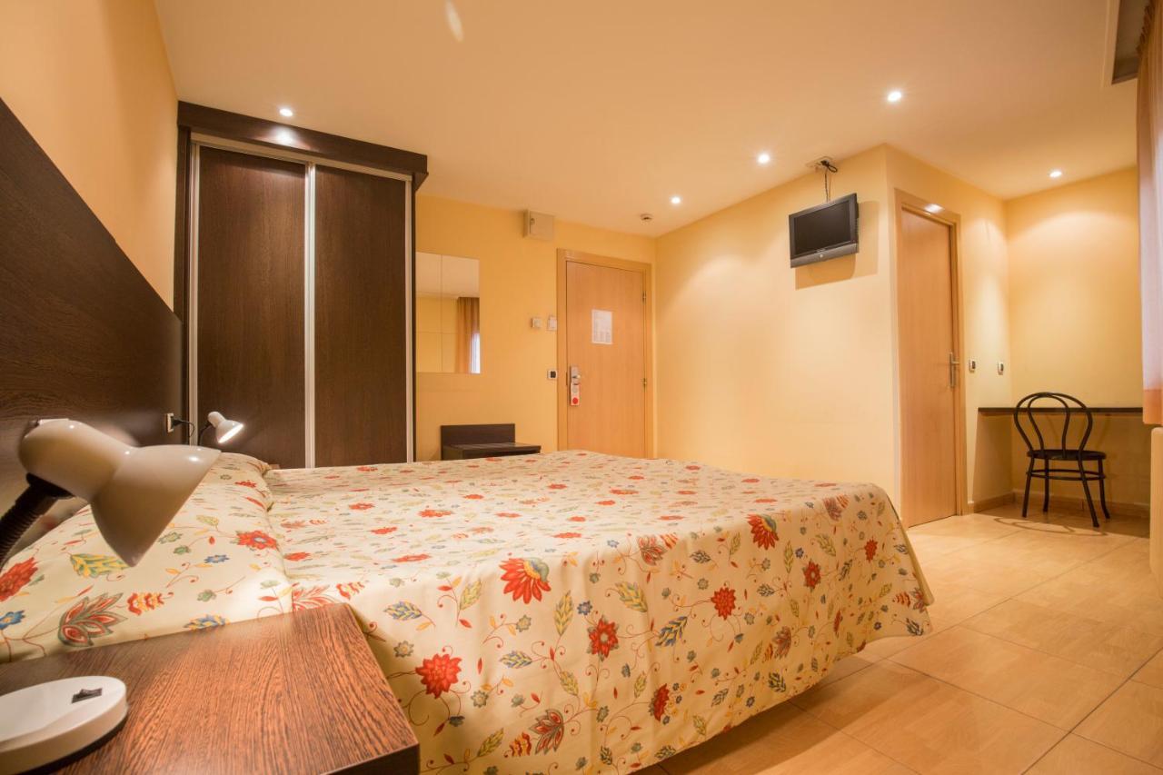 Hotel La Mola انكامب المظهر الخارجي الصورة