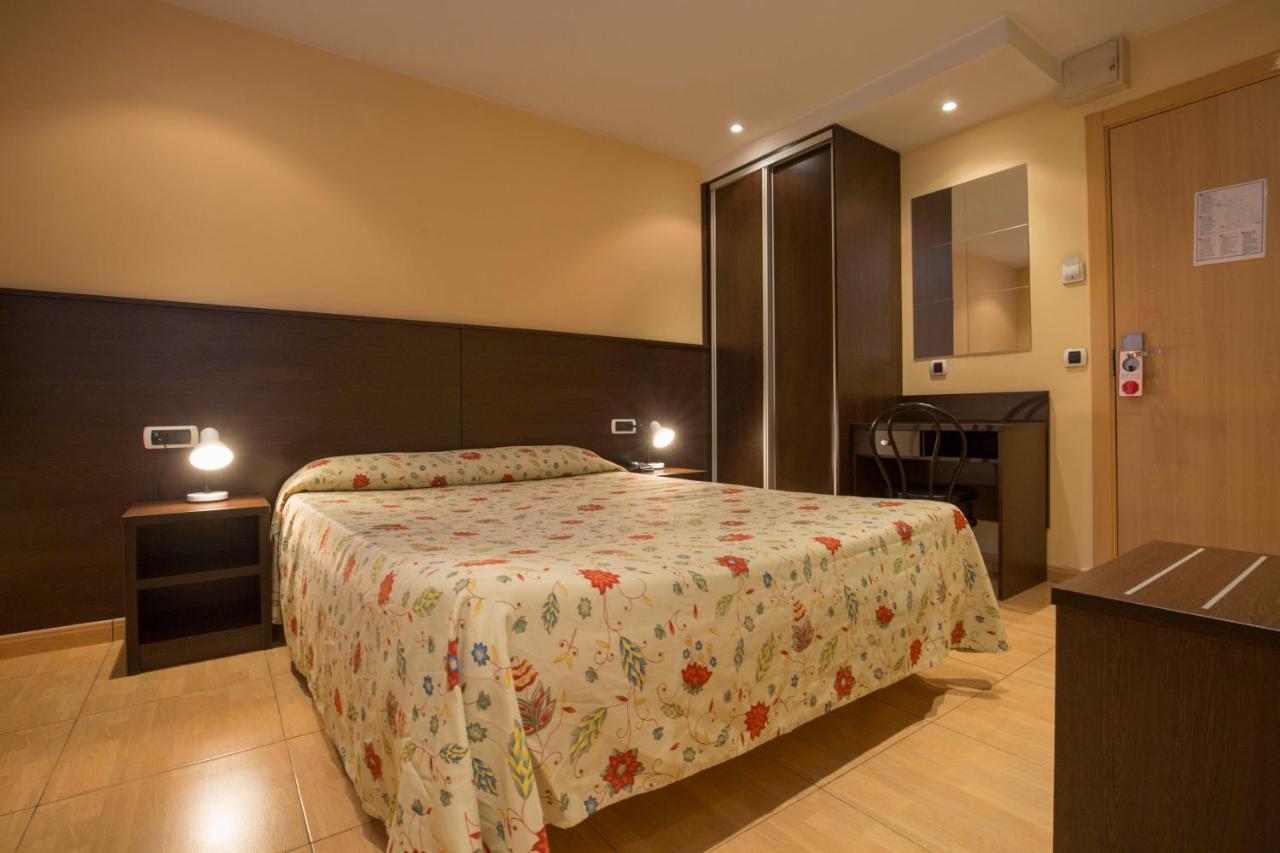 Hotel La Mola انكامب المظهر الخارجي الصورة
